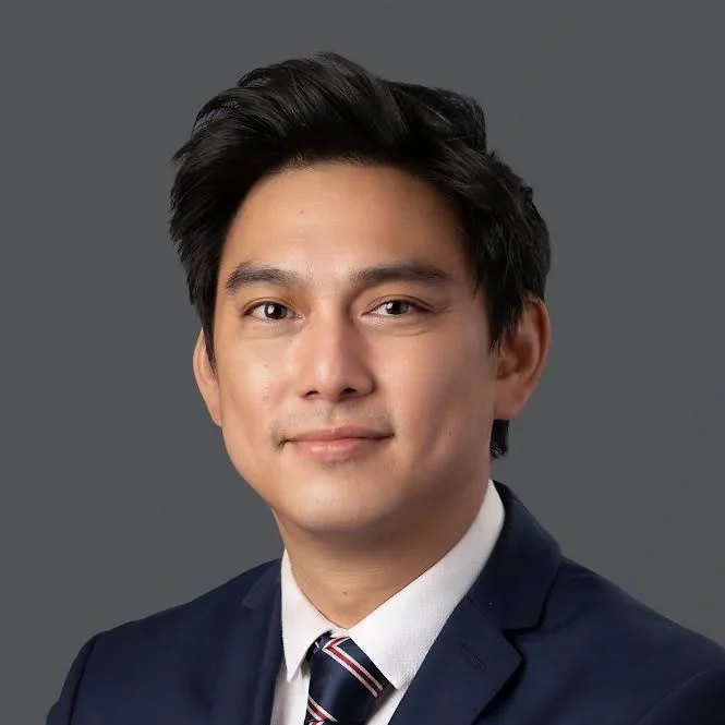 Head shot of Jonathan Voo